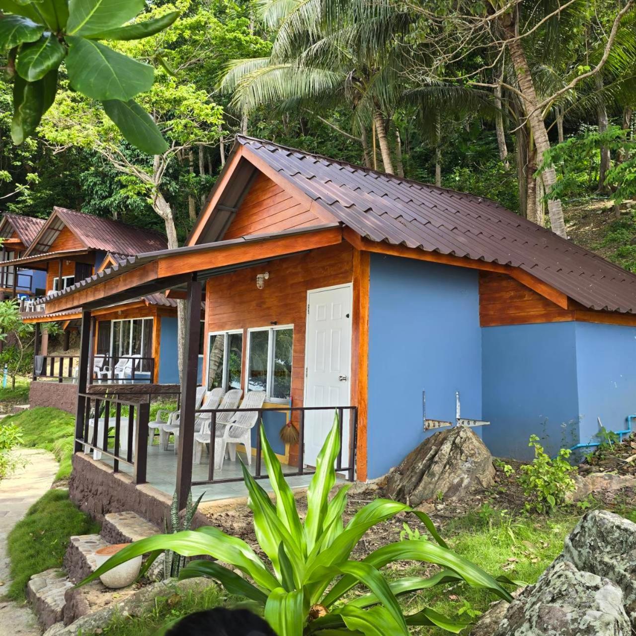 Phi Phi Private Beach Resort Exterior photo