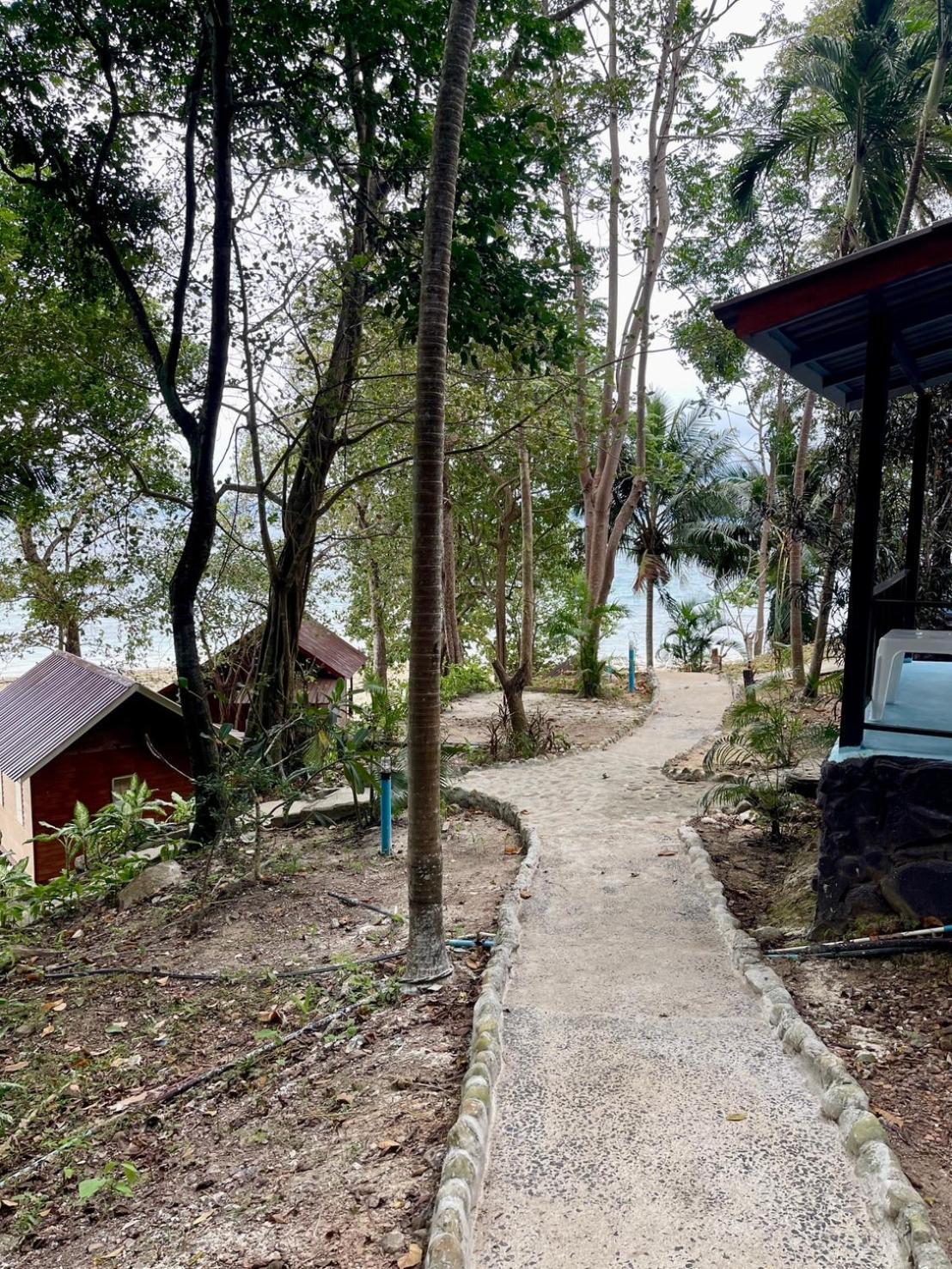 Phi Phi Private Beach Resort Exterior photo