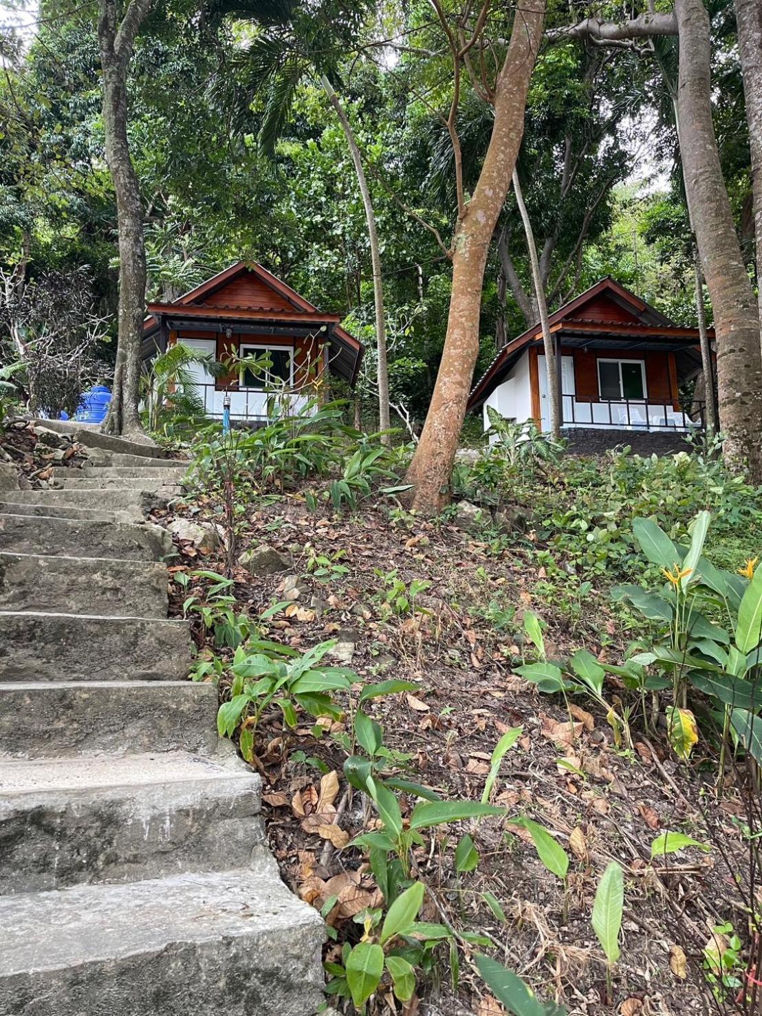 Phi Phi Private Beach Resort Exterior photo